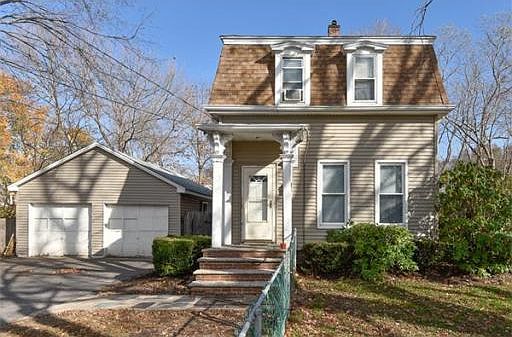 4th image of 3 Newton Ct