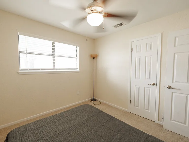 857 Chanticleers Ln — Photo 15