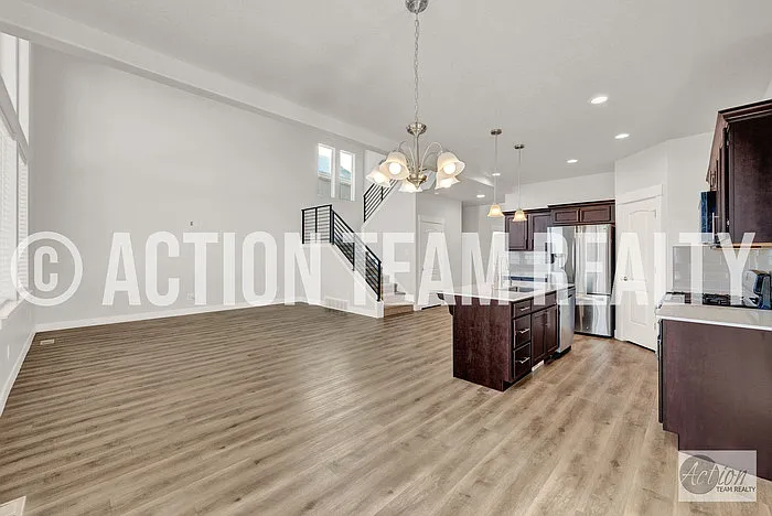 106 N Midland Dr — Photo 11
