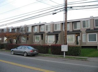 11024 4th Ave SW APT 6, Seattle, WA 98146