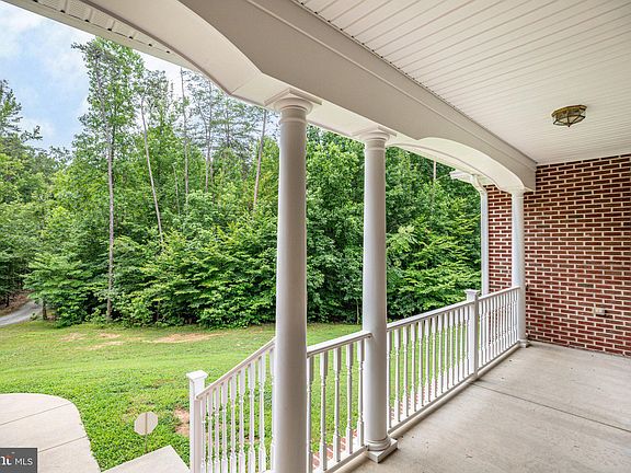 4th image of 8031 Singing Wood Ln