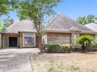 18 Laguna Rd, Montgomery, TX 77356