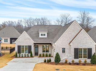 512 Bonny Glen Rd, Auburn, AL 36830