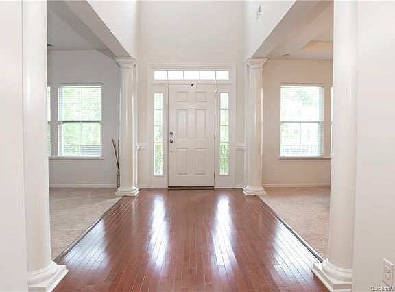 3rd image of 8719 Sagekirk Ct