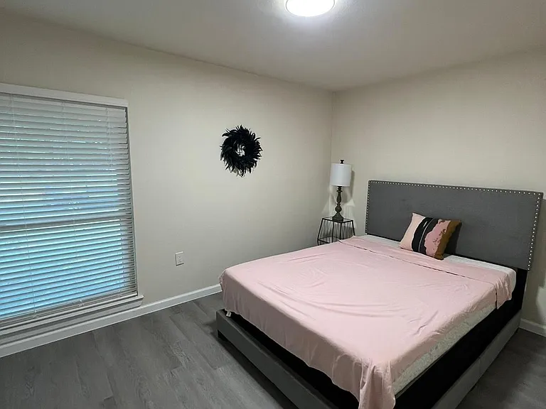 6034 Little Brandywine Crk — Photo 2