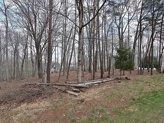 2nd image of 329 Morgans Mill Dr