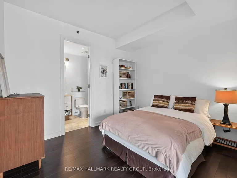 300 Lisgar St #407 — Photo 10