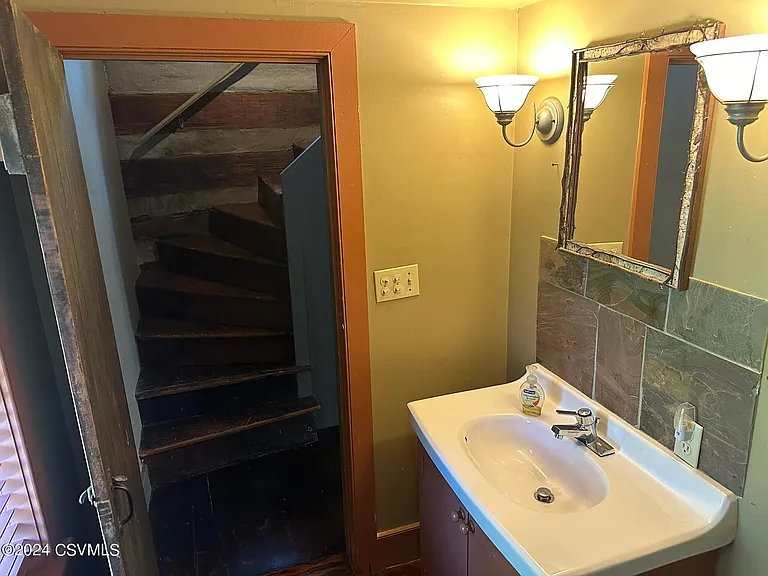 803 S Armory Dr — Photo 26