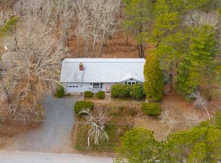 17 Stoney Hill Dr, South Yarmouth, MA 02664