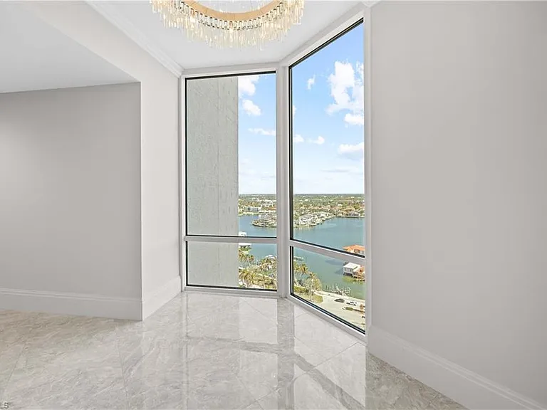 3991 Gulf Shore Blvd N #Penthouse 101 — Photo 6