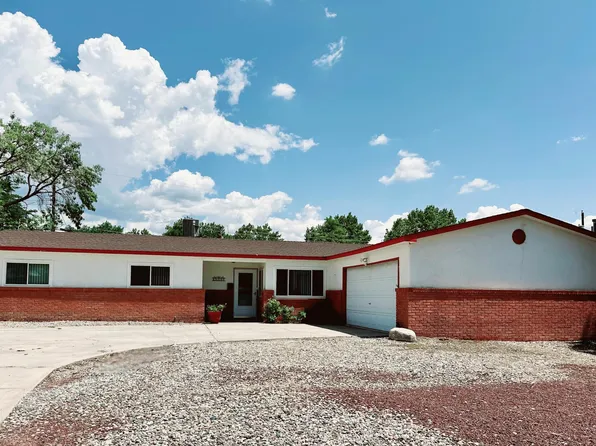 3624 Moon St NE, Albuquerque, NM 87111