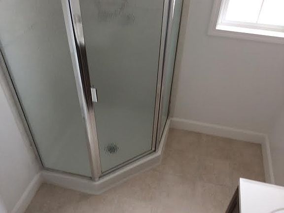 5th image of 2586 Sue Ave