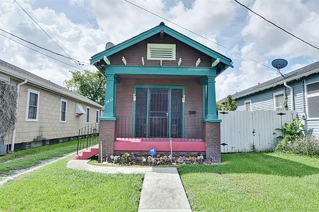 1st image of 2432 Verbena St