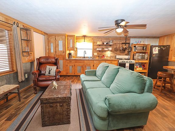 4th image of 59 Easy St