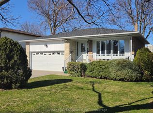 50 Trotters Ln, Brampton, ON