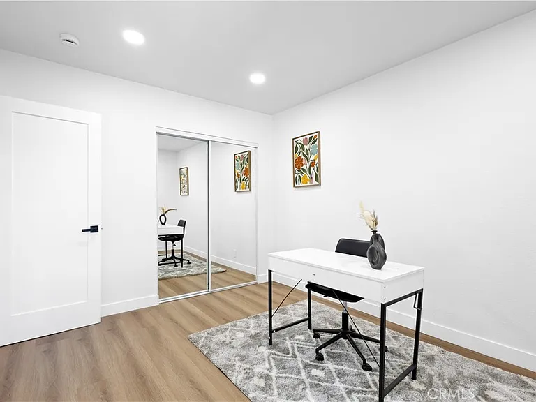 7629 Arcola Ave — Photo 22