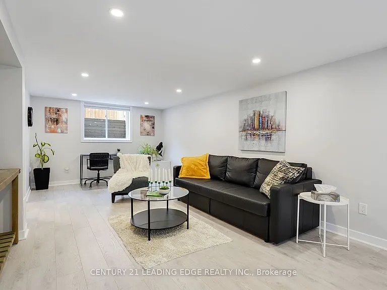 128 Admiral Rd #BASEMENT — Photo 5