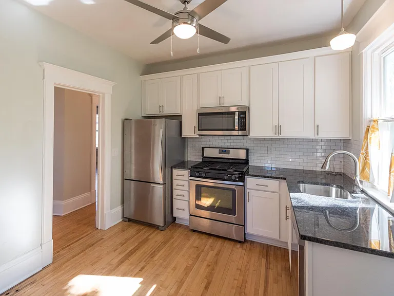 3204 Park Ave #2 — Photo 23