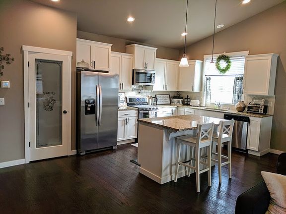 5th image of 6430 278th St Nw