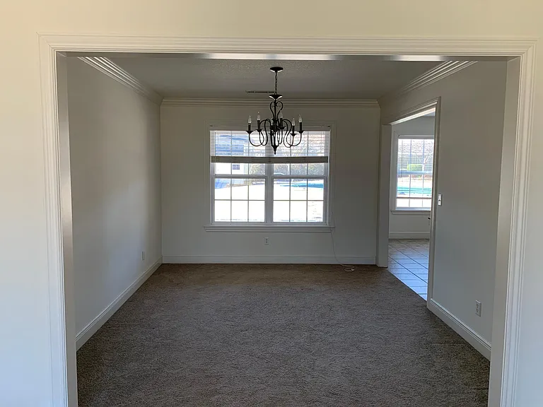 702 Tunbridge Dr — Photo 6