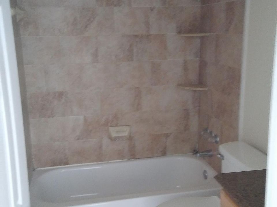 1st image of 645 Alta Vista St