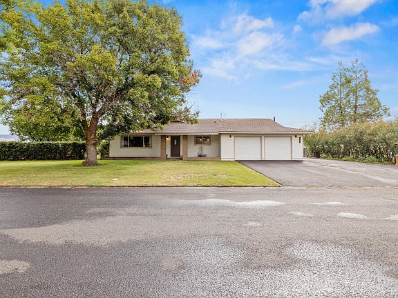 4th image of 6105 Logan Dr