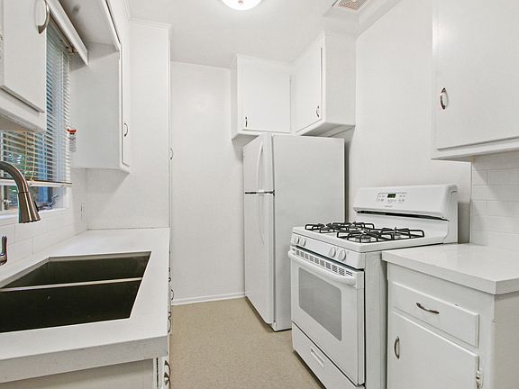 5th image of 500 California Ave APT 3