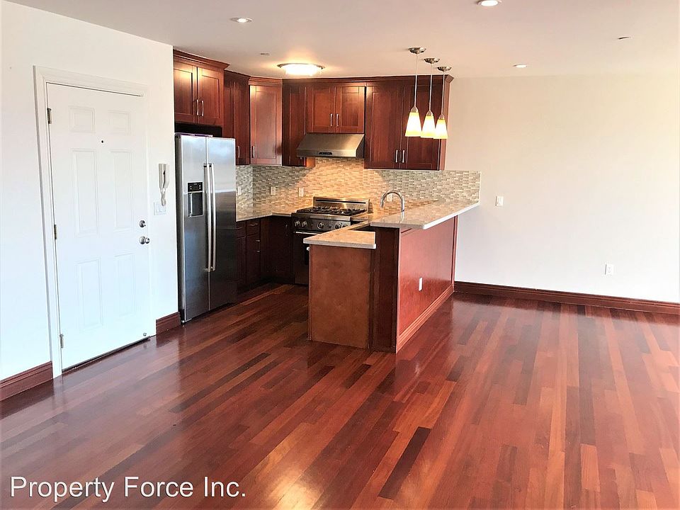 1st image of 821 Taraval St APT C