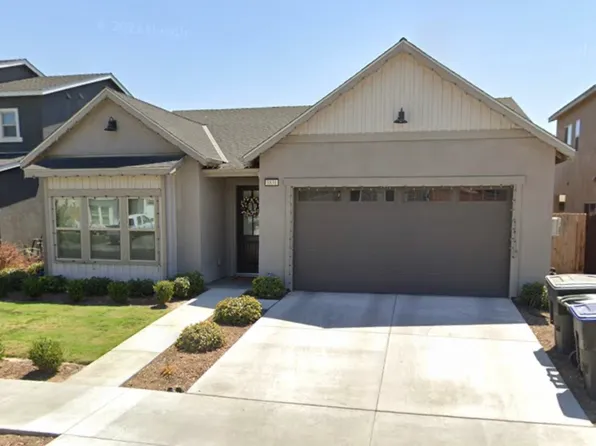 1831 W Modoc Ave, Visalia, CA 93291