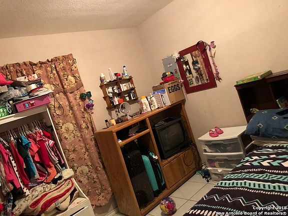 3rd image of 411 Ferguson Ave