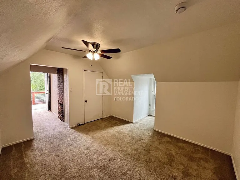 4032 Lipan St — Photo 10