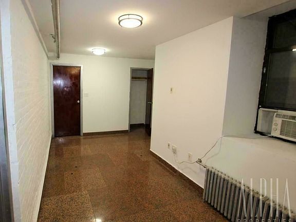 5th image of 112 E 97th St APT 1b