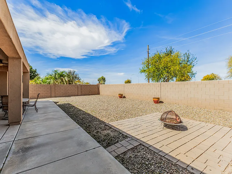 2288 E Wisteria Dr — Photo 24