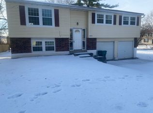 6406 Montego Bay Rd, Louisville, KY 40228