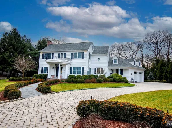 114 Maple St, Haworth, NJ 07641