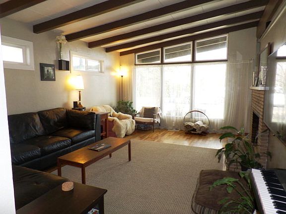 5th image of 1116 Ankeny St