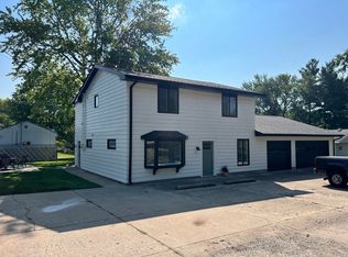 603 Amanda Ln APT A, Washington, IL 61571