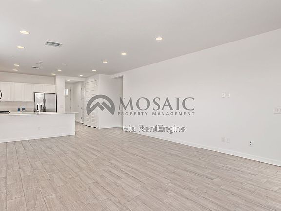 5th image of 4043 E Appaloosa Rd