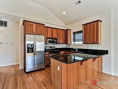 2nd image of 2738 W Augusta Blvd Unit 3