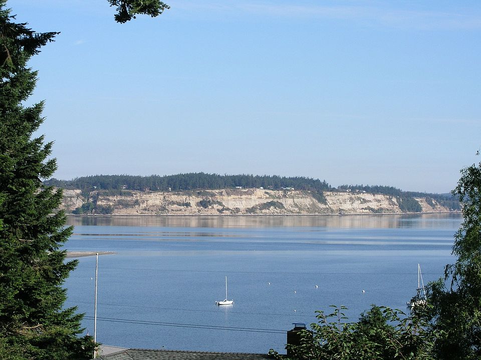 Looking across Penn Cove