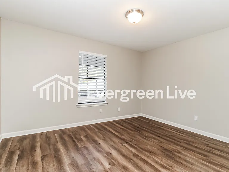 6440 Lavon Dr — Photo 15