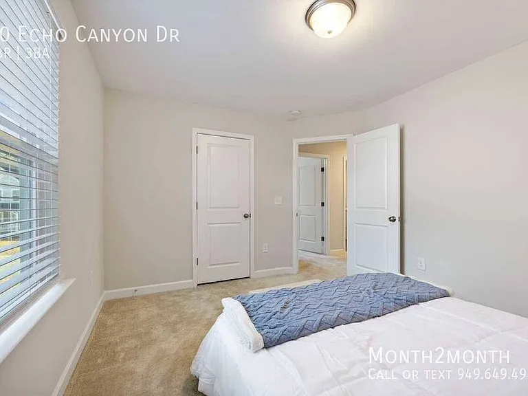 70 Echo Canyon Dr — Photo 13