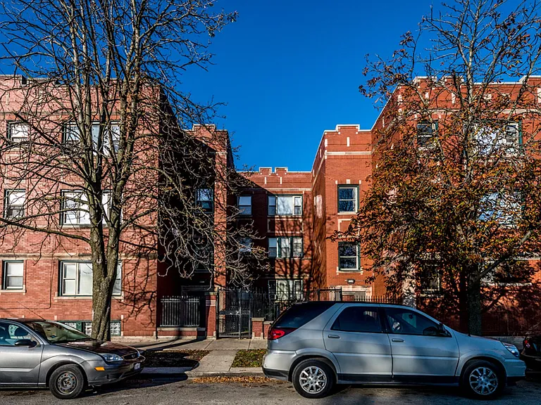 6306 S Fairfield Ave — Photo 15