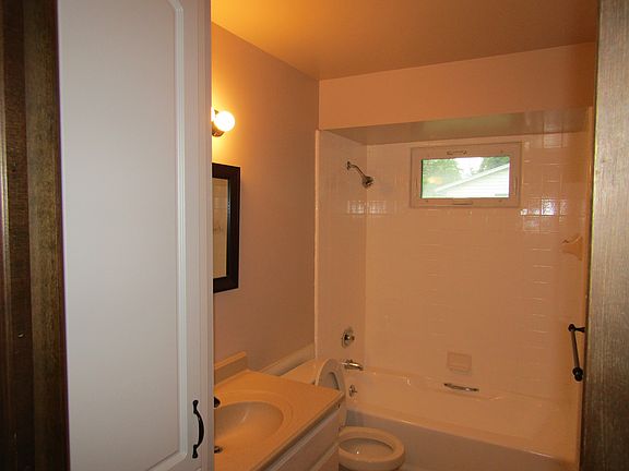 4th image of 782 56th St SE
