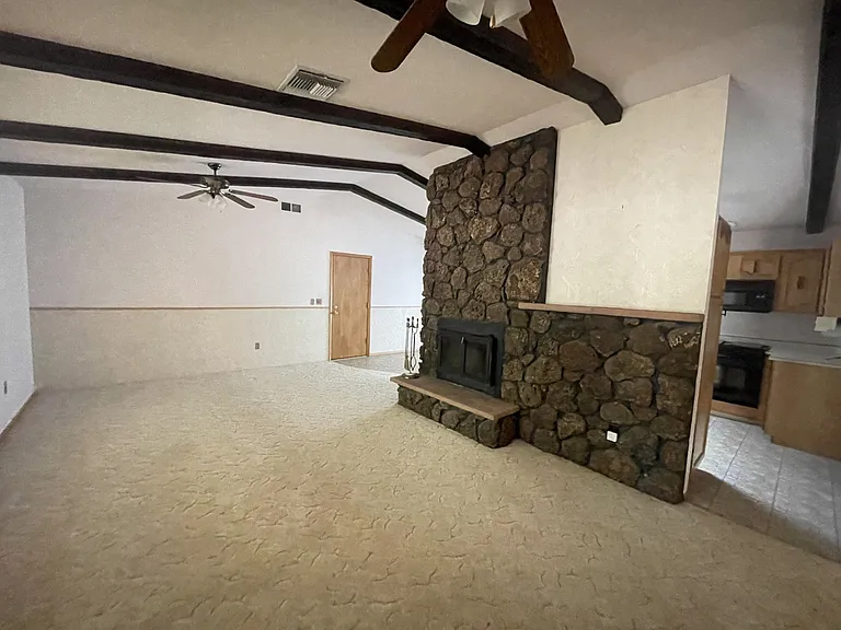 8437 Wild Horse Rd — Photo 3