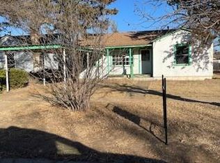 218 N Gaines Ave, Tulia, TX 79088