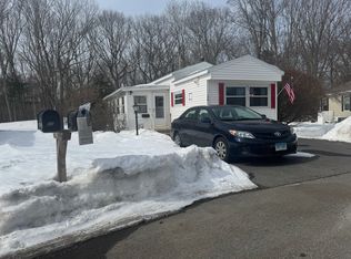 Rolling Hills, Storrs Mansfield, CT 06268