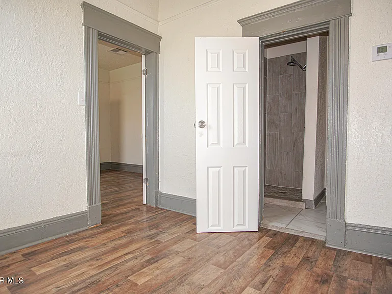 2111 Portland Ave #2 — Photo 4