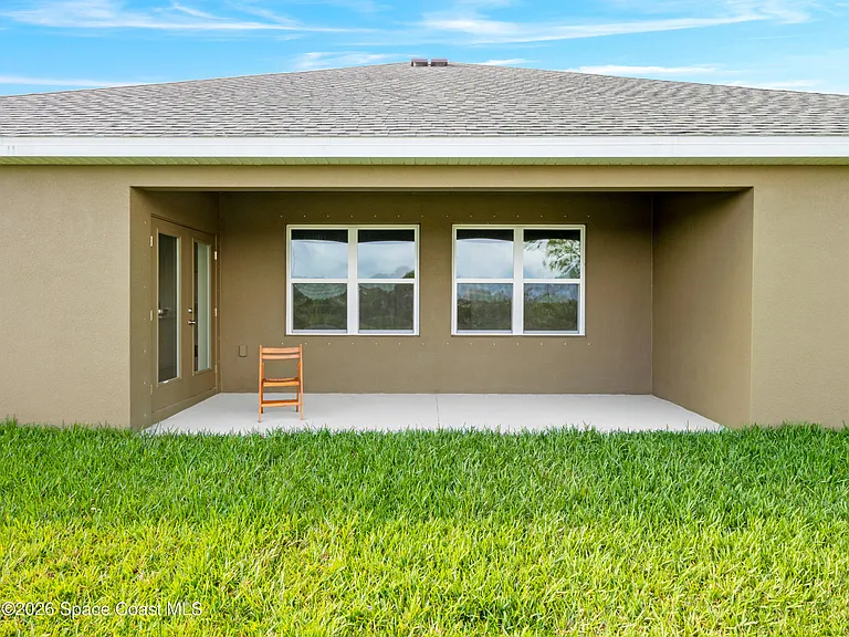 5072 Alabaster Dr — Photo 3