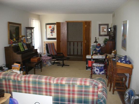 3rd image of 509 S Lincoln St